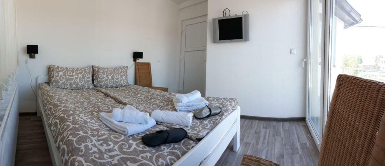 Apartments&Rooms Mido Visoko Buitenkant foto